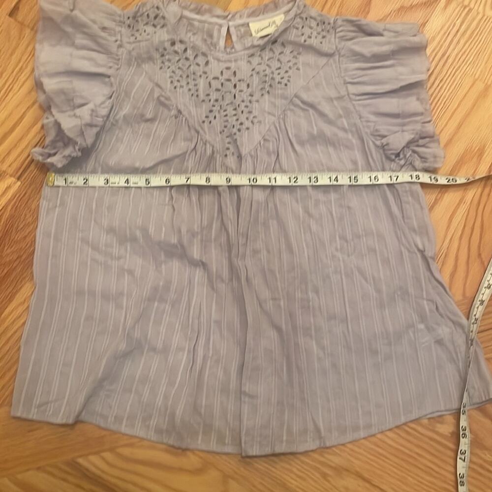 UNIVERSAL THREAD PURPLE RUFFLE SLEEVE BLOUSE large - Picture 7 of 8